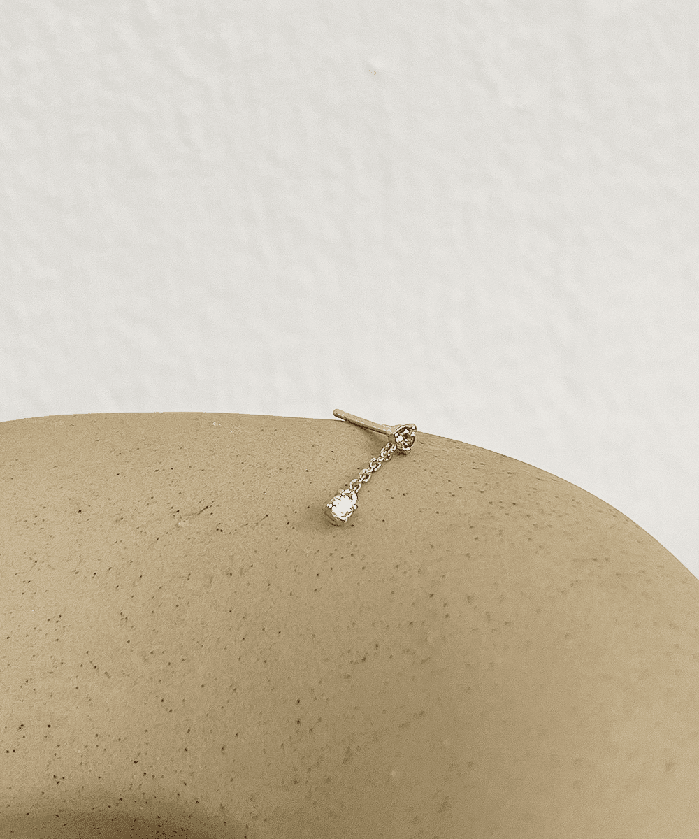 GA017 LYF Violette Stud Rhodium